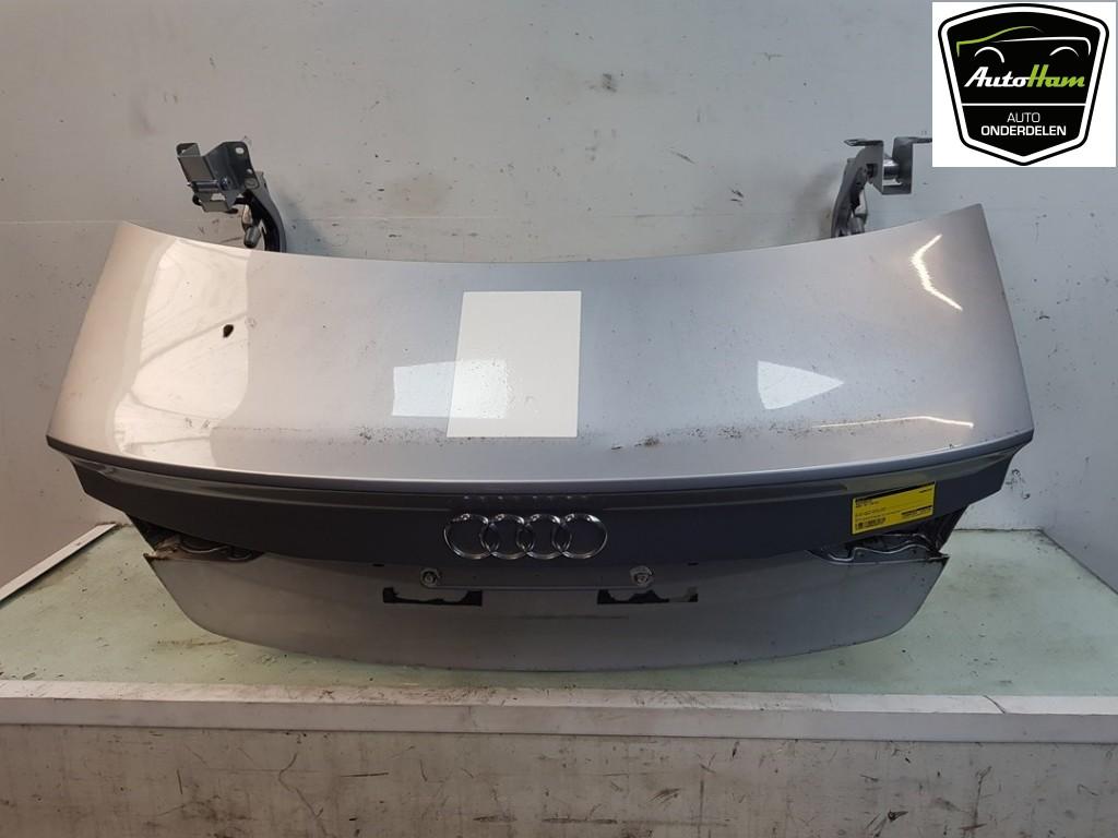 Achterklep Audi A3 Limousine (8VS/8VM) 2015 8V5827025F, Gebruikt, Auto-Union-Straße  1, Ingolstadt 85057, , Duitsland, Info@audi.de