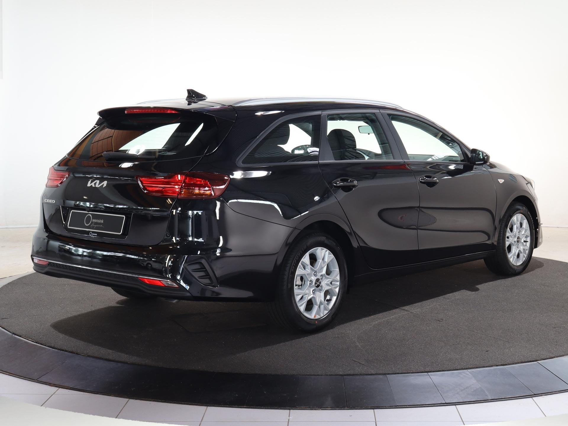 Kia Ceed SW 1.0 T-GDi ComfortLine | Navigatie | Cruise Contr, Voorwielaandrijving, Zwart, Origineel Nederlands, Handgeschakeld