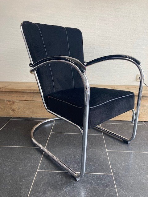 3 Gispen 412 fauteuils, chroom, nieuwe zwarte ribstof, Design, 75 tot 100 cm, Zo goed als nieuw, Stof