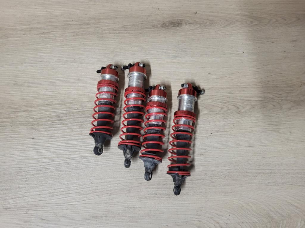 Losi 5ive T schokbrekers, Benzine, Ophalen of Verzenden, Zo goed als nieuw, Onderdeel