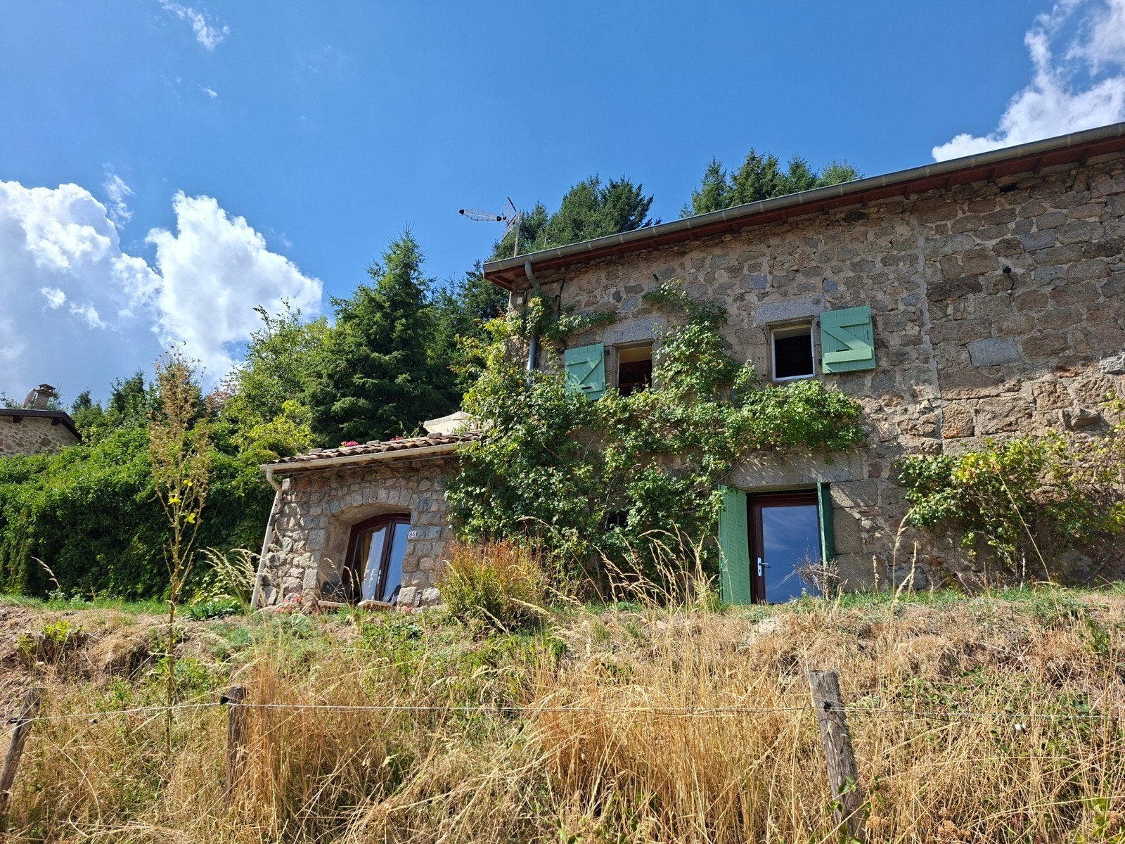 authentieke woning in  de ardèche, Saint jean roure, Frankrijk, Woonhuis, Verkoop zonder makelaar