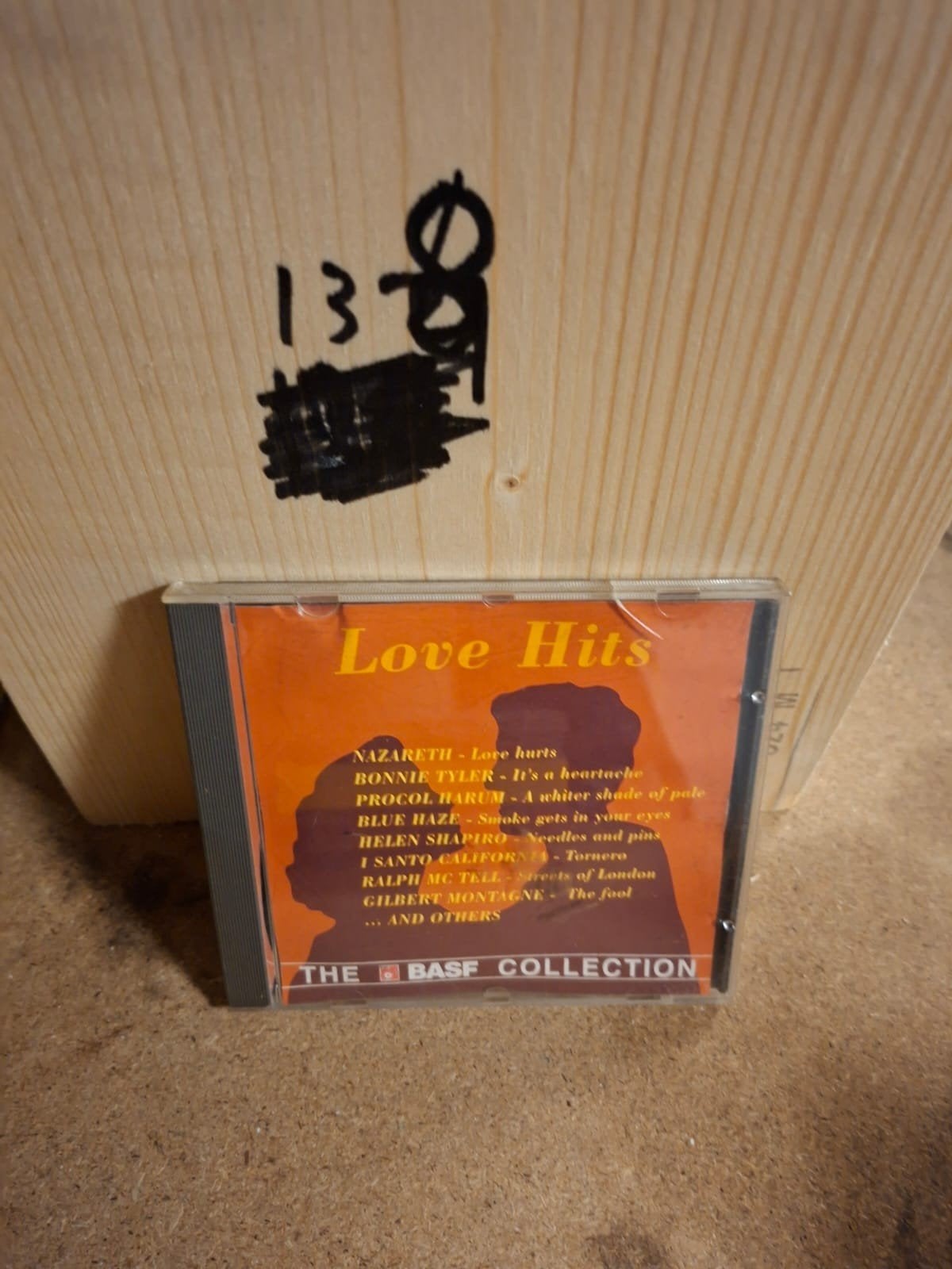 Love Hits - The BASF Collection CD, Ophalen of Verzenden, Gebruikt, Pop, Verzamelalbum