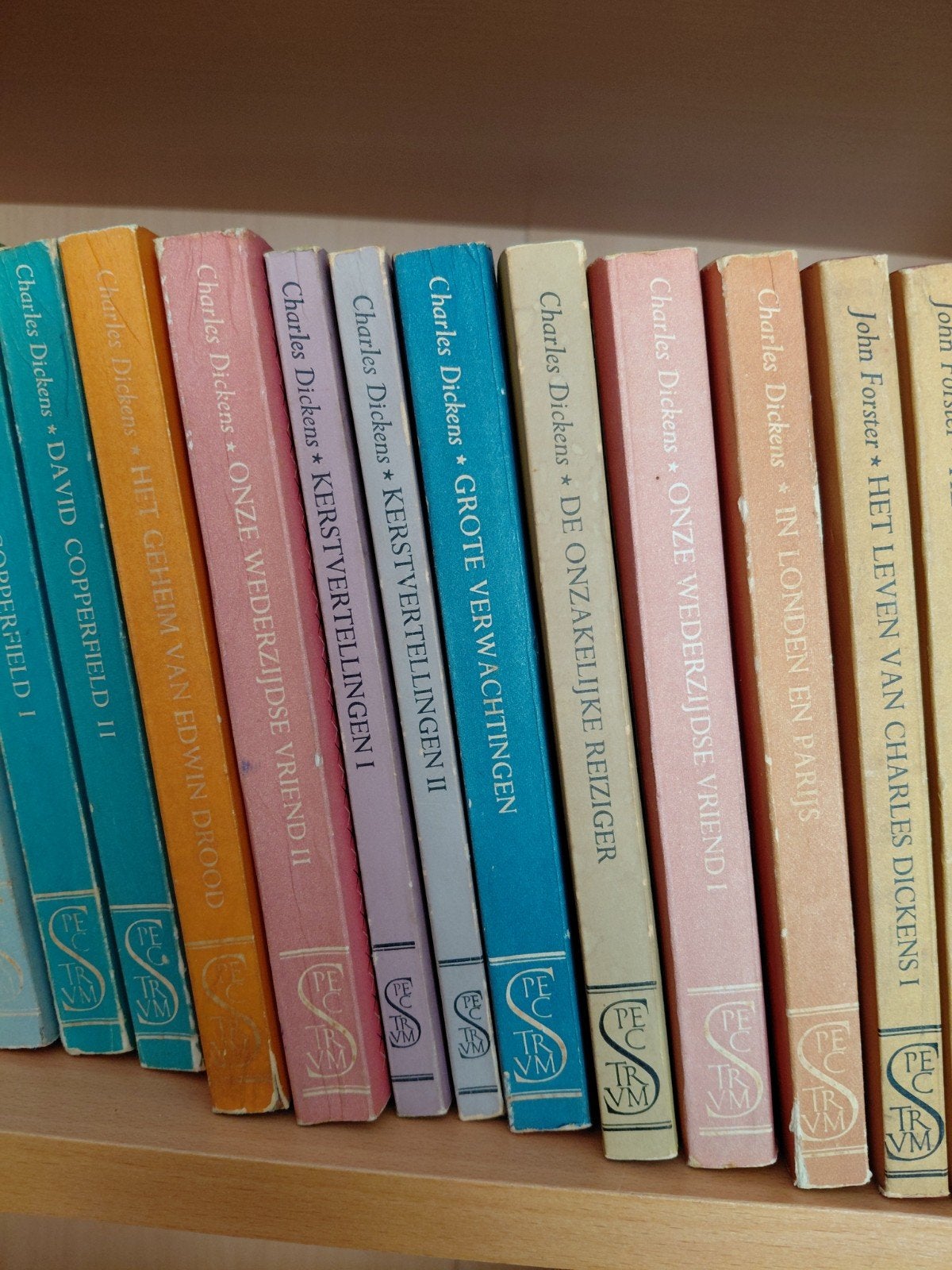 charles dickens werken. 38 delig, Ophalen of Verzenden, Gelezen