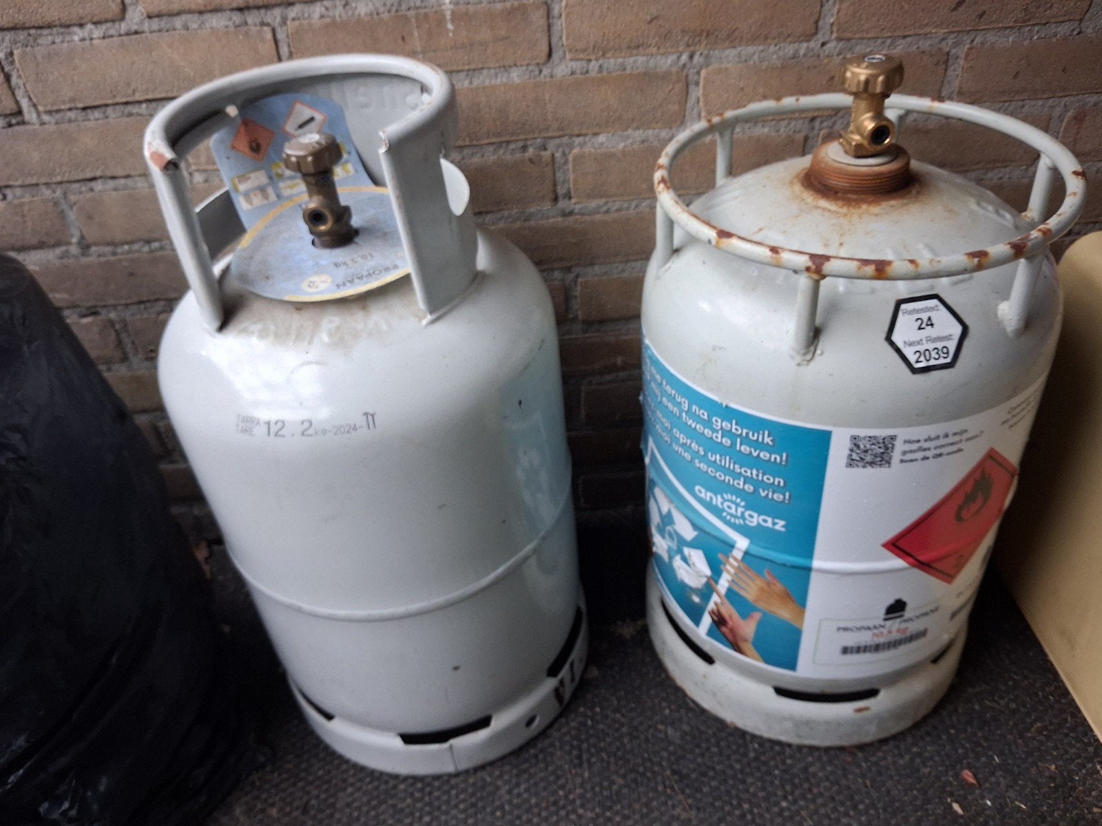 Propaan gasflessen (leeg), Ophalen, Gebruikt