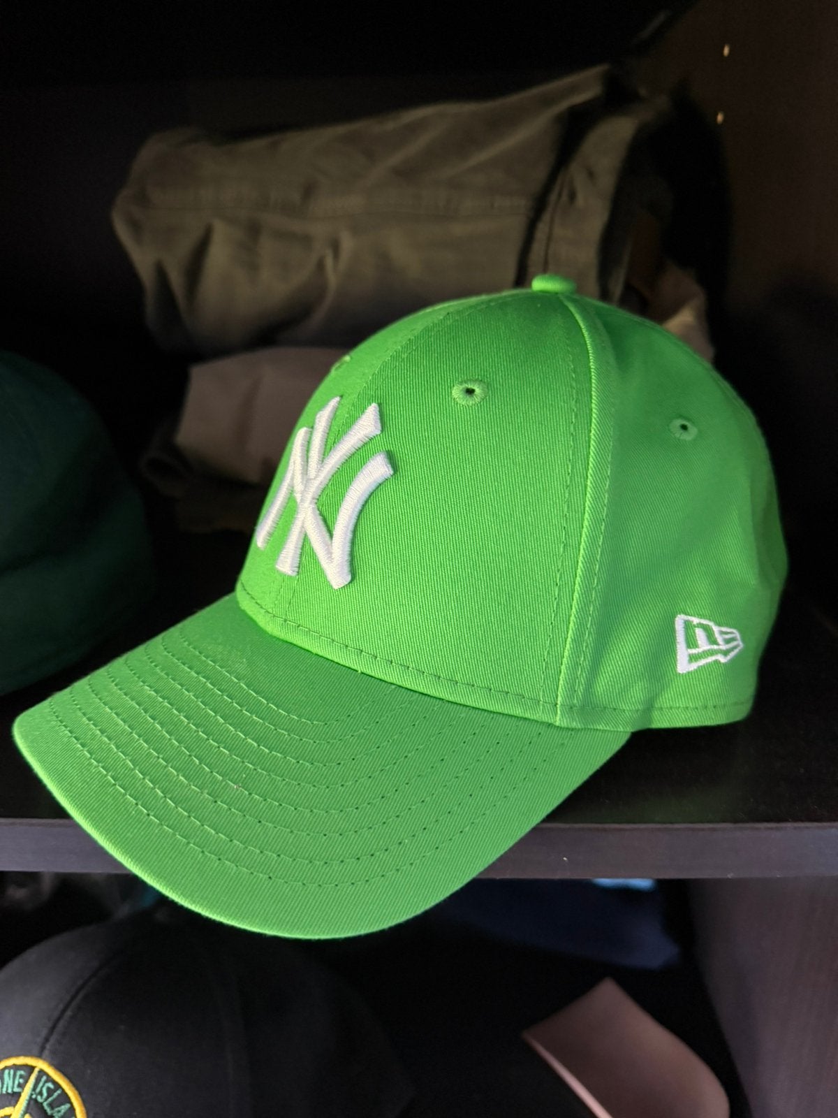 Nieuwstaat New Era jeugd baseball cap €10 ipv €26, Kleding | Heren, Hoeden en Petten, Ophalen of Verzenden, Zo goed als nieuw