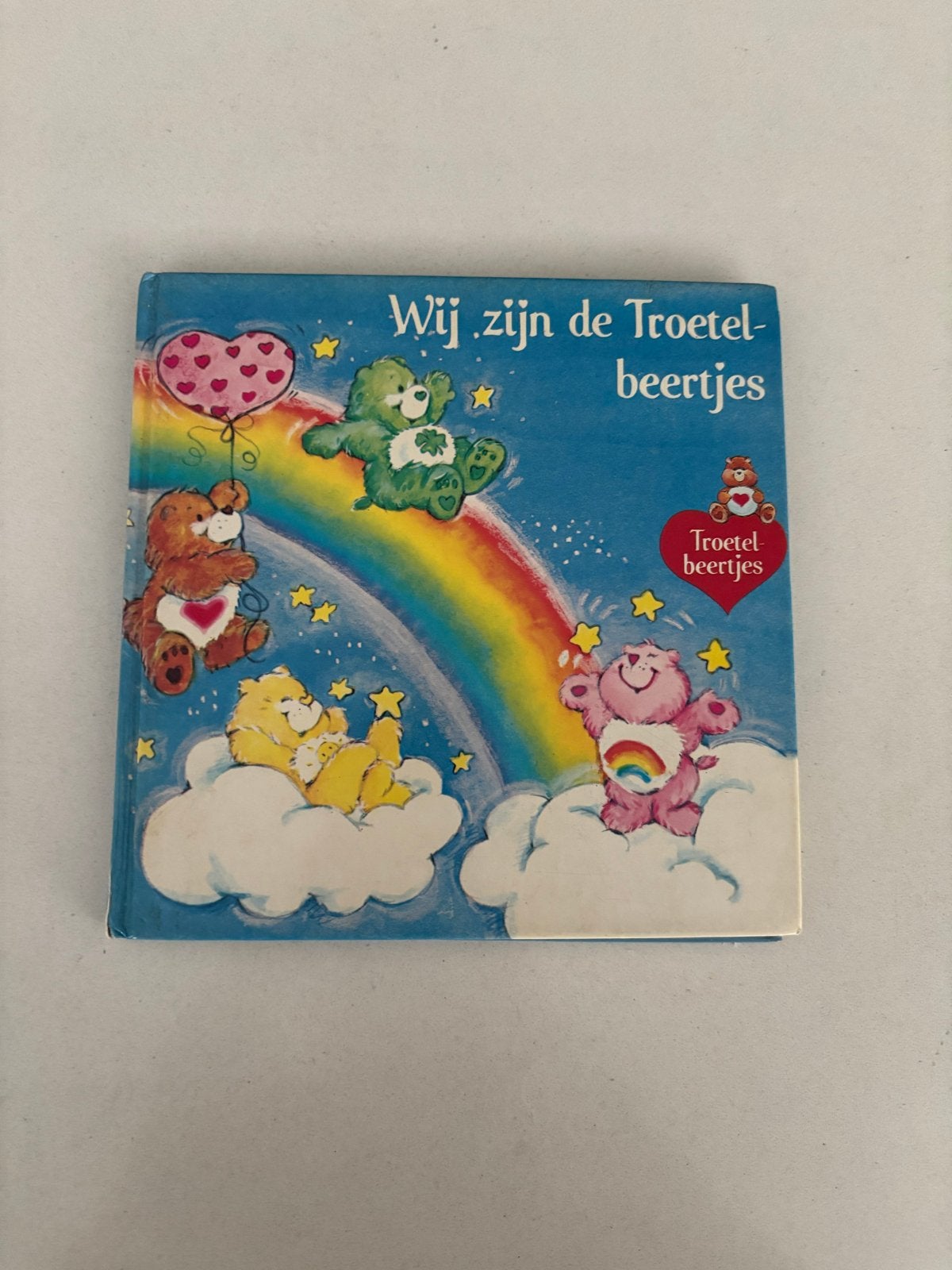 Wij zijn de Troetelbeertjes - Vintage Kinderboek, Ophalen of Verzenden, Gelezen, Fictie algemeen