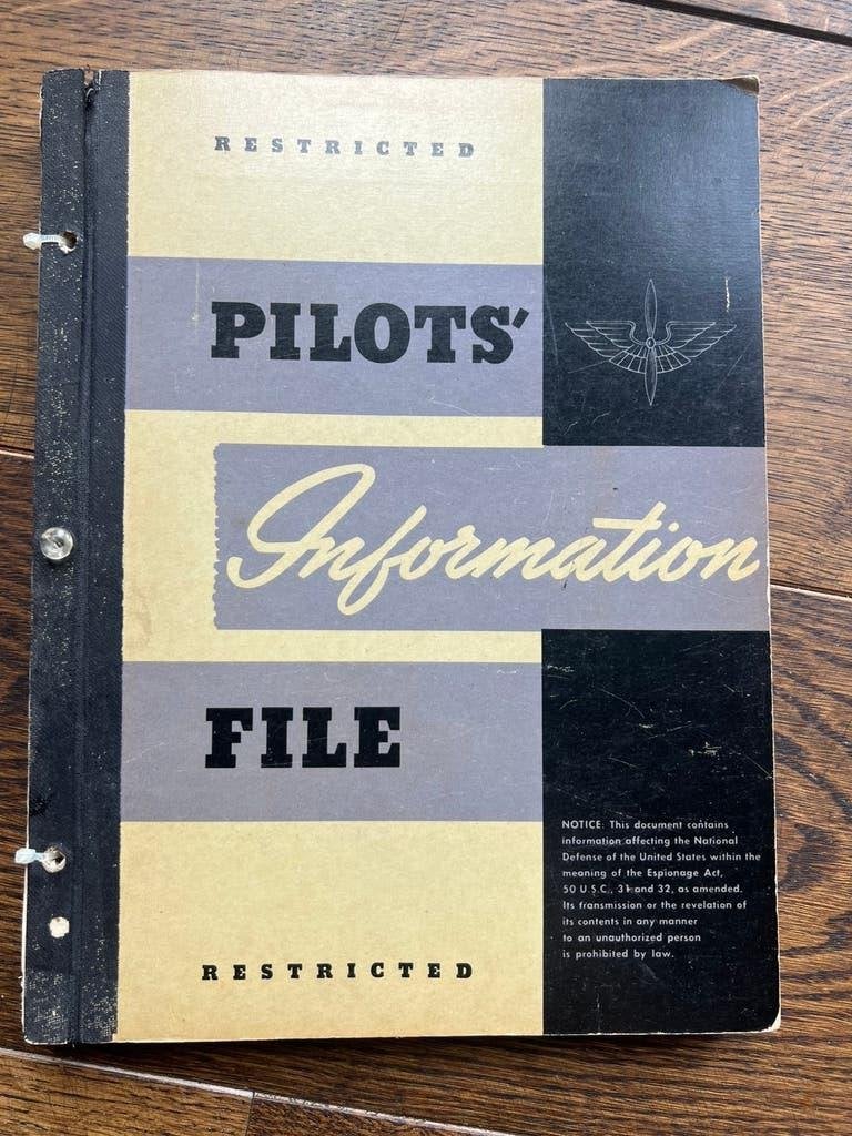 WO2 USAAF Amerikaans handboek vliegenier Pilot 1944, Verzenden, Nederland, Boek of Tijdschrift