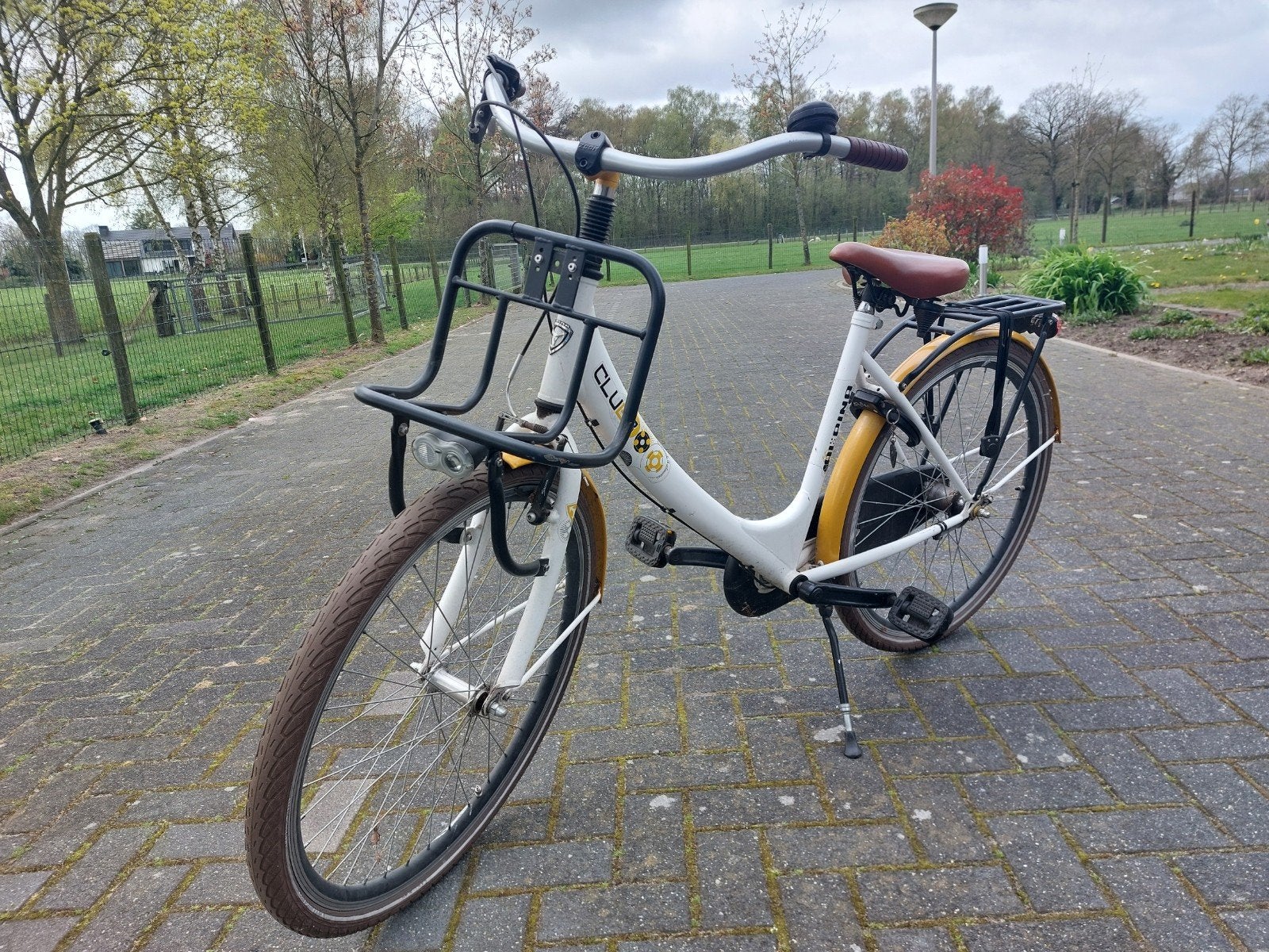 Meisjesfiets 26inch, Terugtraprem, Gebruikt, Versnellingen, Minder dan 47 cm