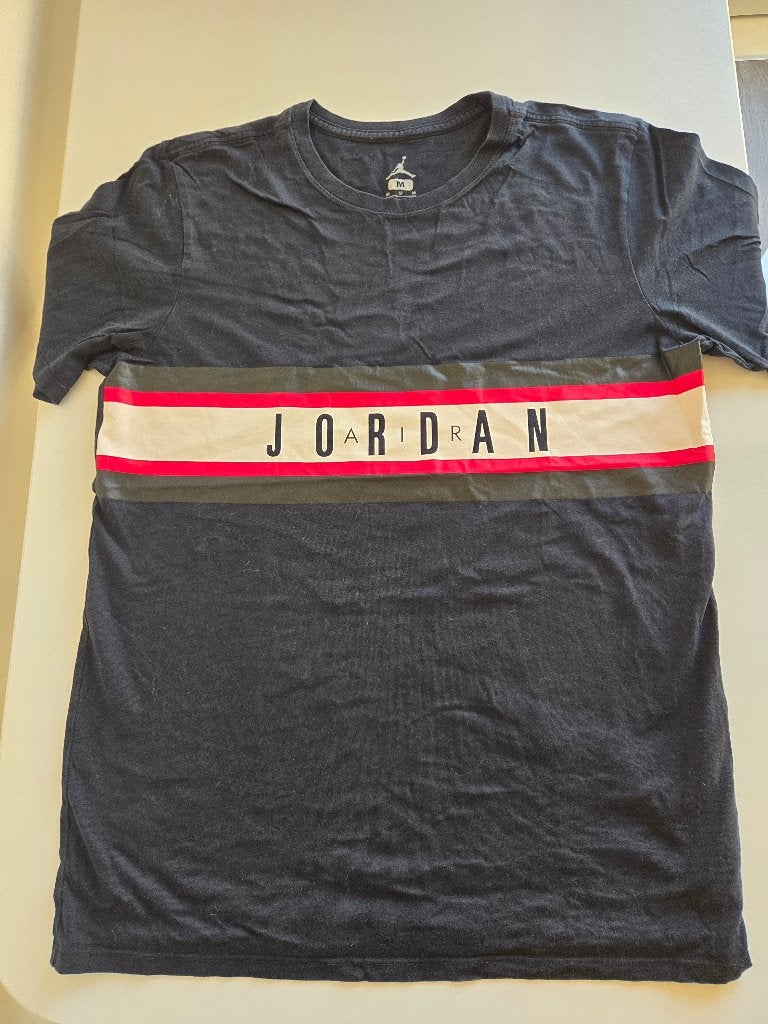 Vintage stijl t-shirt, Kleding | Heren, T-shirts, Ophalen of Verzenden, Zo goed als nieuw, Jordan, Meerkleurig