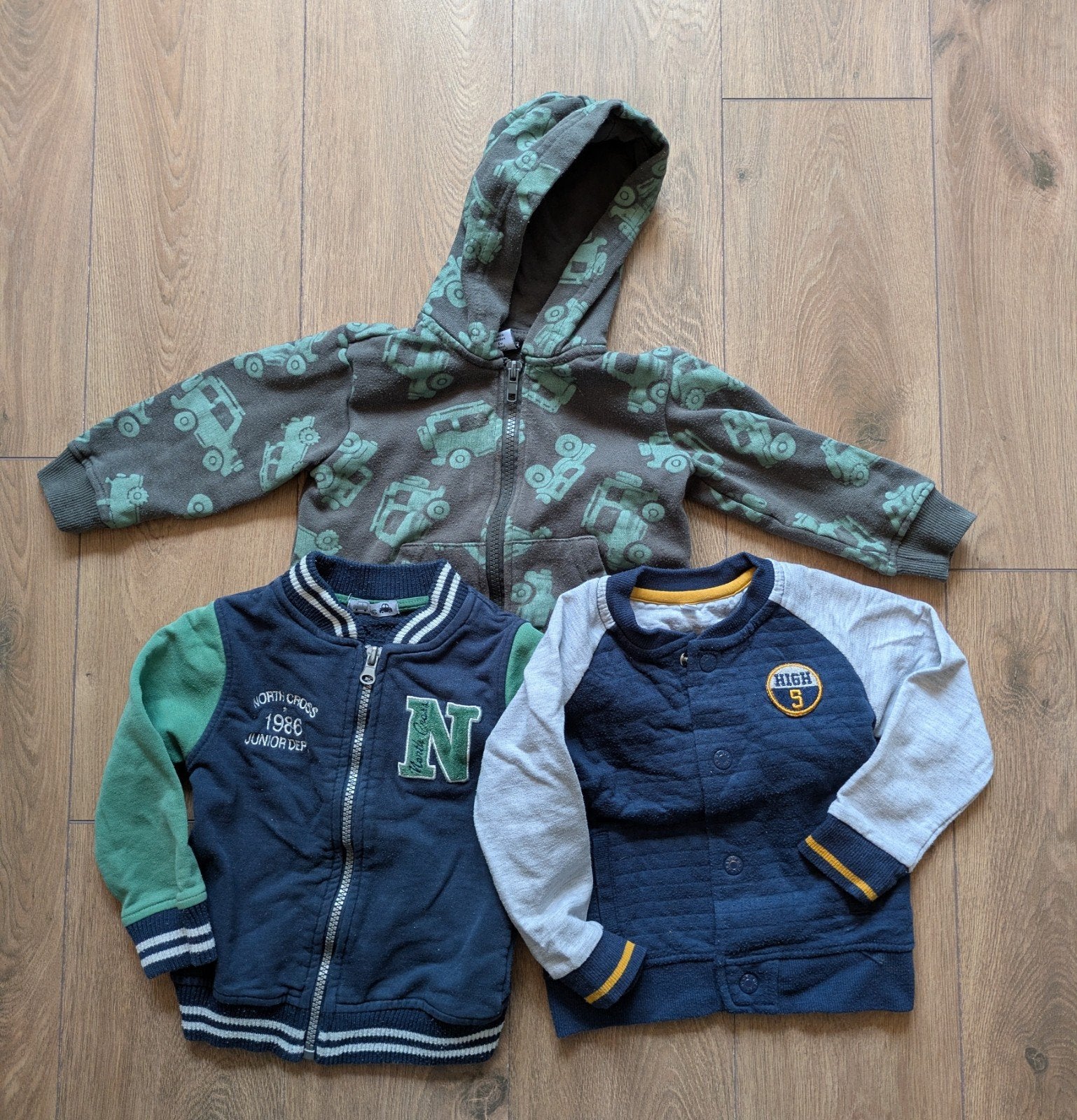 3 leuke vestjes voor het najaar, maat 86, Ophalen, Gebruikt, Jongetje, Truitje of Vestje