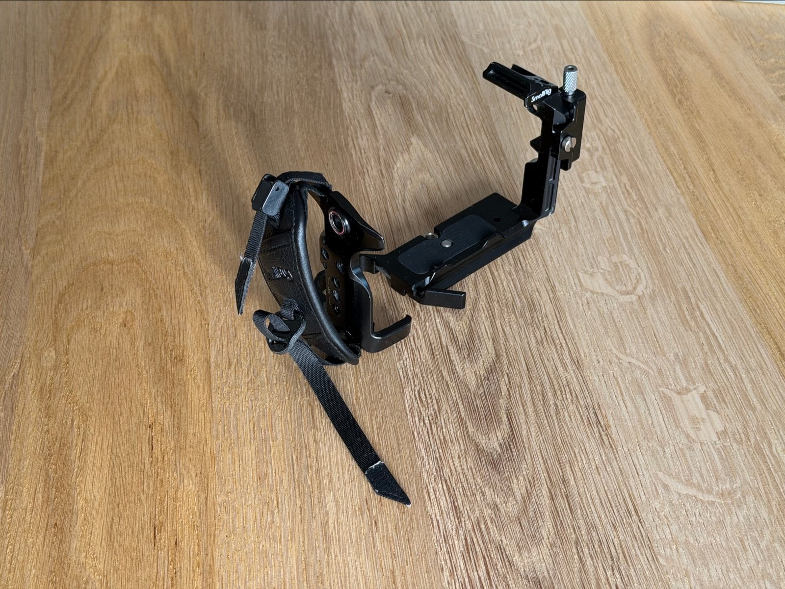 SmallRig FX3 Camera Cage met handvat, Audio, Tv en Foto, SmallRig, Camera rig/cage, Ophalen of Verzenden, Zo goed als nieuw