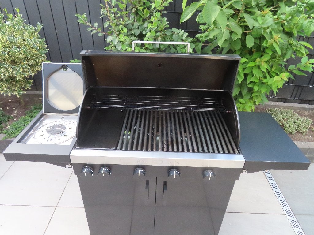 GAS BBQ, CADAC STRATOS 4 BURNER (+ zijbrander) incl, GASFLES, Ophalen, Gebruikt, Cadac