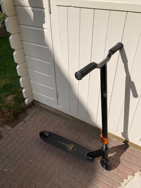 Black Dragon stuntstep, Ophalen, Zo goed als nieuw, Overige typen