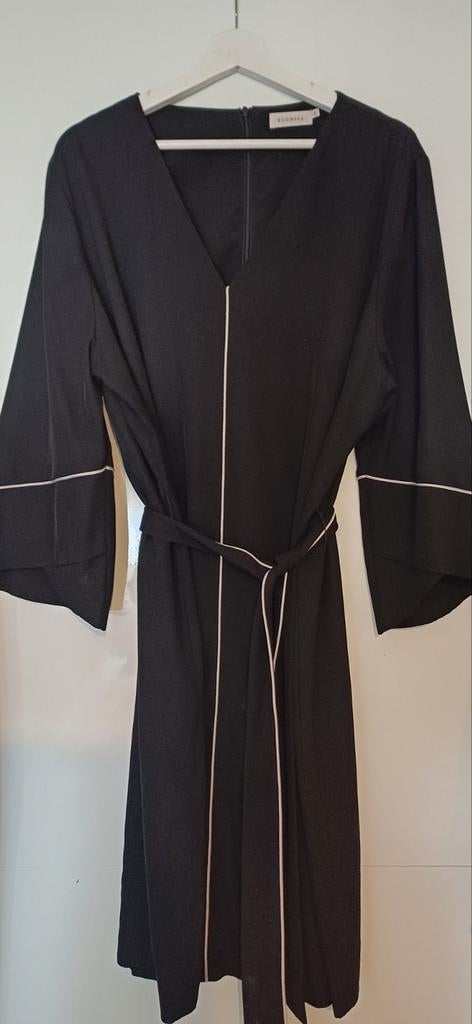 Promiss jurk maat 48- zeer mooi!!, Promiss, Zwart, Maat 46/48 (XL) of groter, Ophalen of Verzenden
