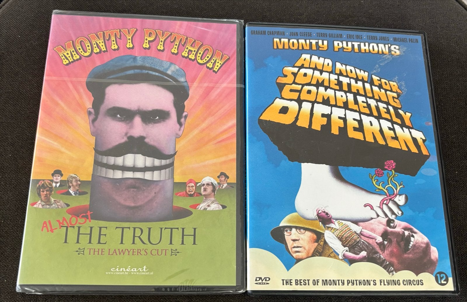 Monty Python DVD's: Almost The Truth & And Now For Something, Cd's en Dvd's, Engels, Nederlands, Ophalen of Verzenden, Zo goed als nieuw