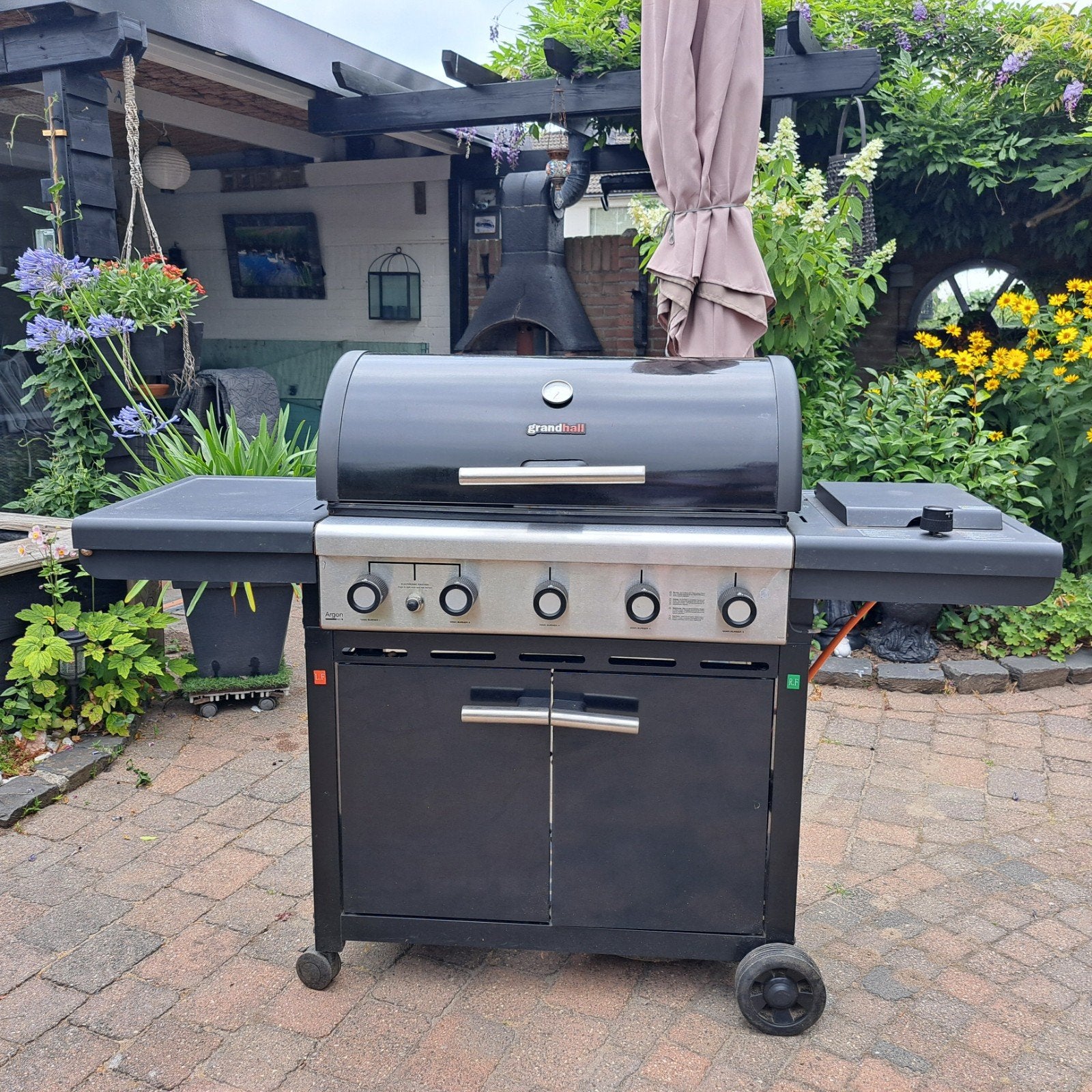 Grandhall gasbarbecue met 4 branders en zijbrander, Ophalen of Verzenden, Gebruikt, Grandhall