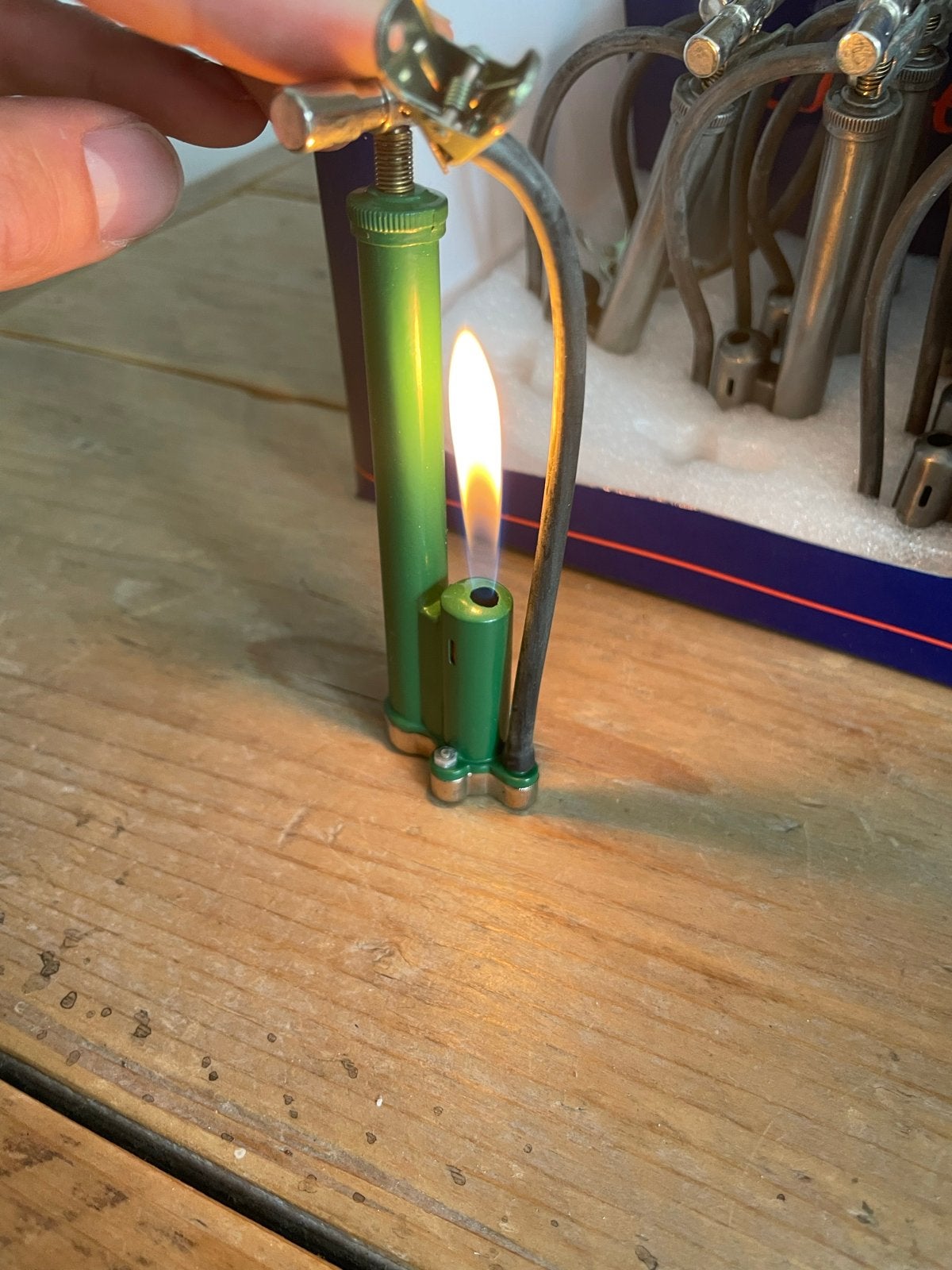 Unieke Vintage Groene Aansteker, Ophalen of Verzenden, Zo goed als nieuw, Aansteker
