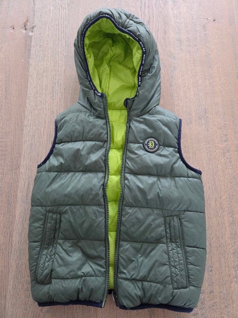 Bodywarmer maat 116 jongen, Ophalen of Verzenden, Zo goed als nieuw, Jongen, Jas