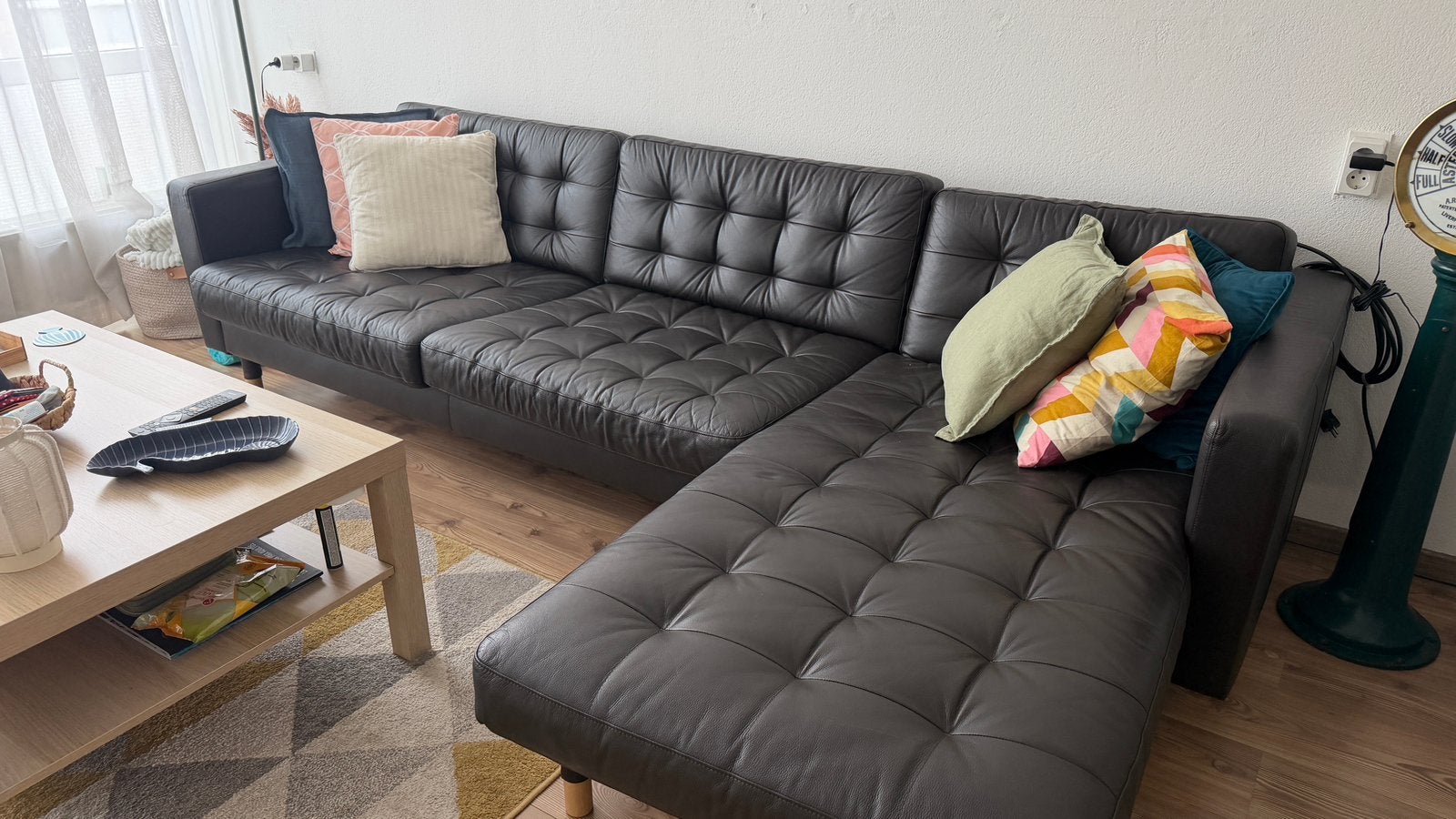IKEA LANDSKRONA 4-Seat Sofa with Chaise Longue,Black Leather, Huis en Inrichting, Ophalen, Gebruikt, Leer