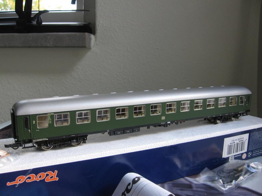 Roco H0. 1:87. DB 2e kl. personenrijtuig 19 349 Han. 64314., Gelijkstroom, Ophalen of Verzenden, Roco, Nieuw