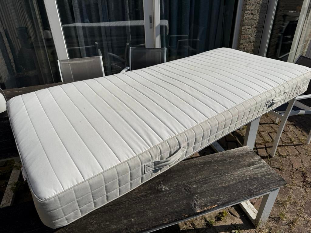 Gratis op te halen - 2 matrassen Ikea Hafslo 90x200x17 cm, Ophalen, Gebruikt, 90 cm, Eenpersoons