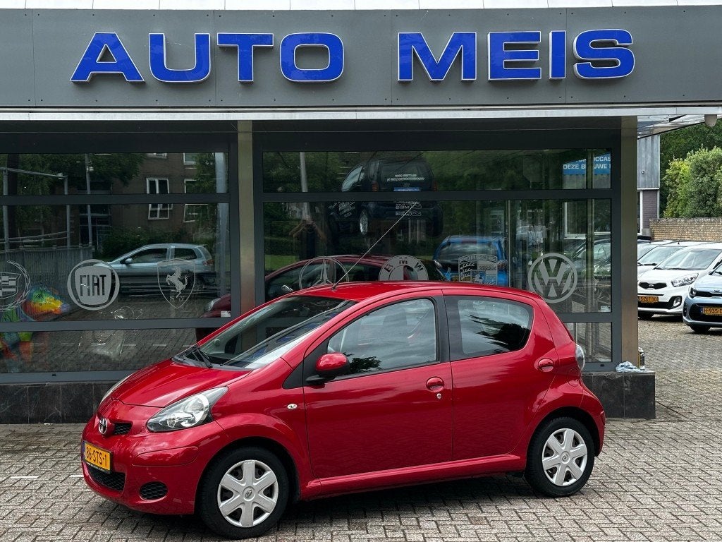 Toyota AYGO 1.0-12V Comfort Automaat Navi Airc NAP-Autopas, Euro 5, Gebruikt, 4 stoelen, 68 pk