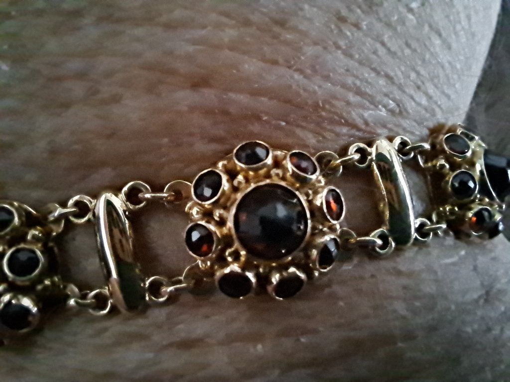 Prachtige Granaten Armband 14 karaat, Ophalen of Verzenden, Zo goed als nieuw, Met edelsteen, Goud