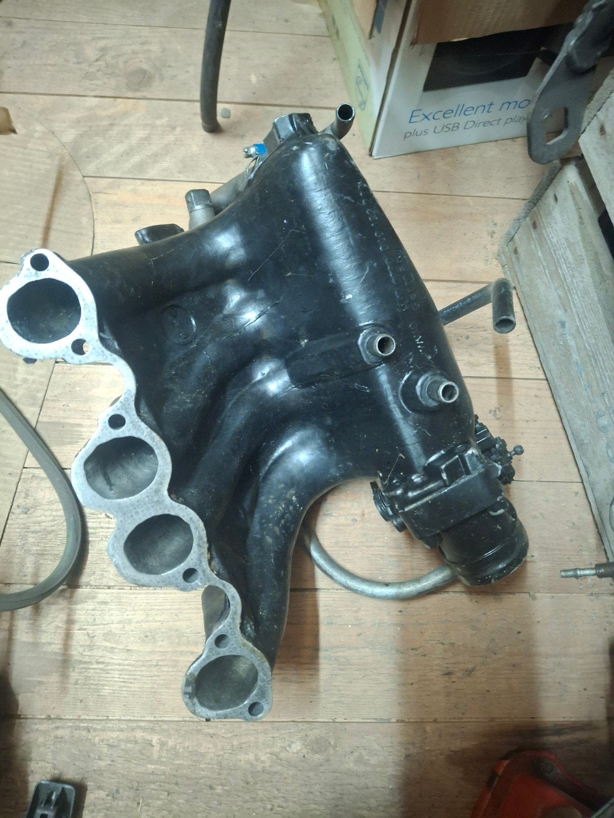 Inlaatspruitstuk VW Golf 046 133 223, Ophalen of Verzenden, Gebruikt, Volkswagen