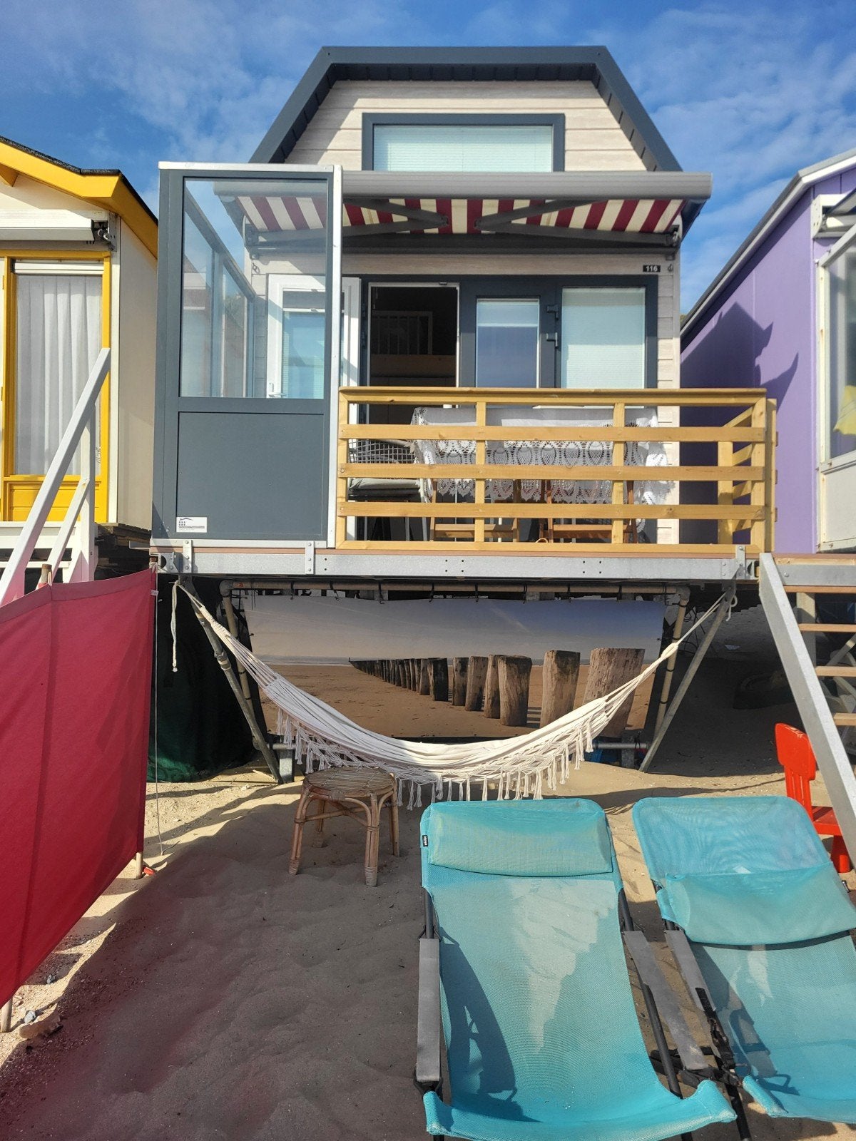 Strandhuisje te huur! LAST MINUTE!