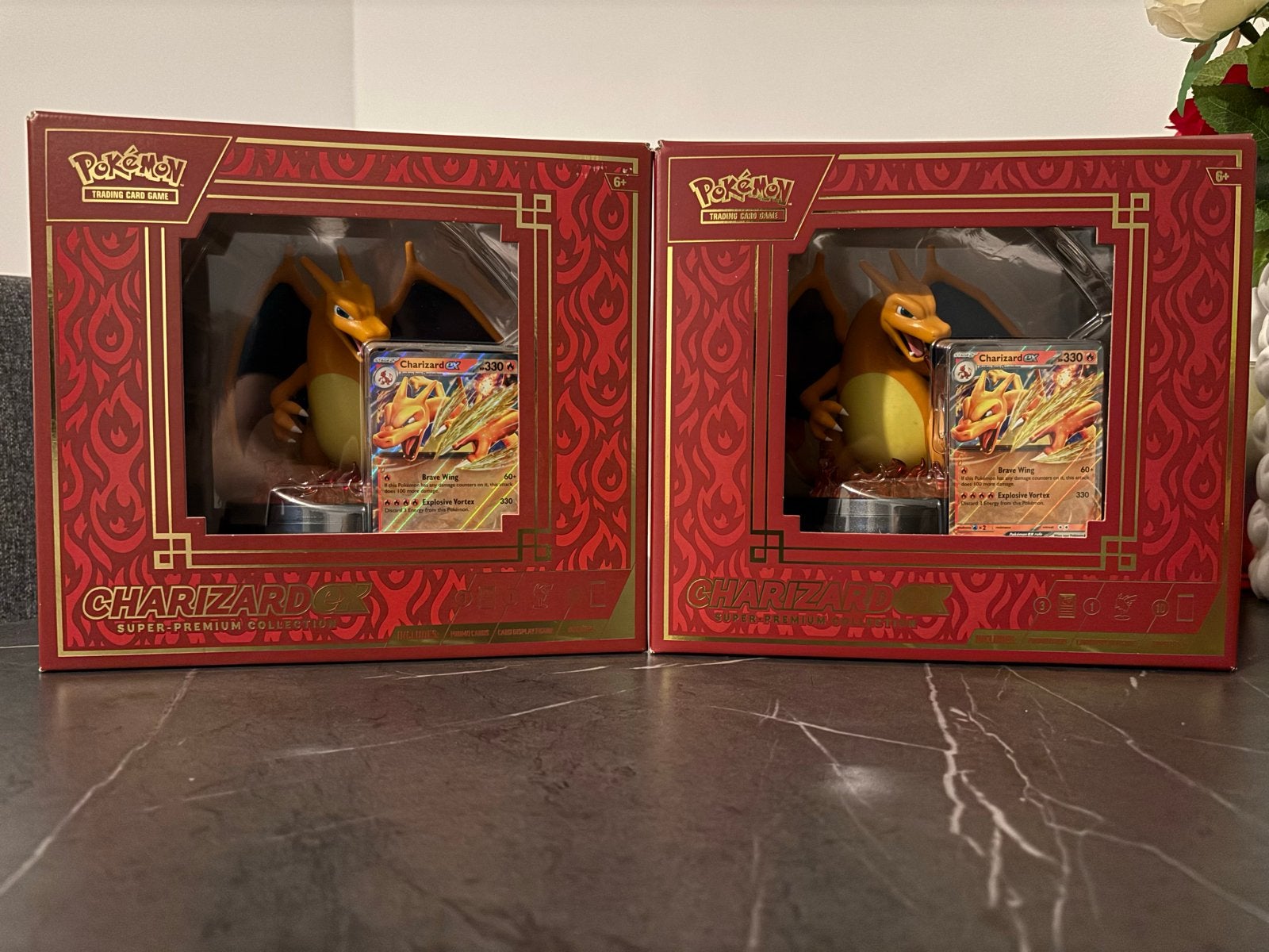 Pokémon Charizard ex Super Premium Collection (2x), Ophalen of Verzenden, Nieuw, Overige typen