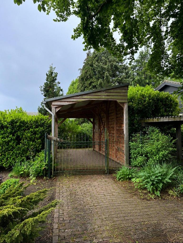 Robuuste Douglas Carport - 8.15m lang, 3.20m breed, Ophalen, Gebruikt, Carport