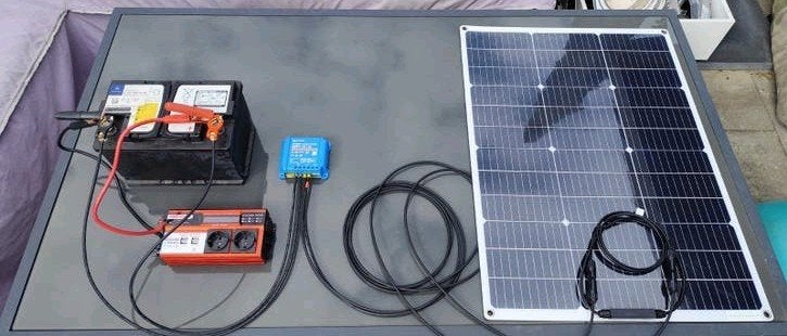 off-grid Victron set 80watt 12 volt naar 230volt 500watt, Ophalen, Zo goed als nieuw