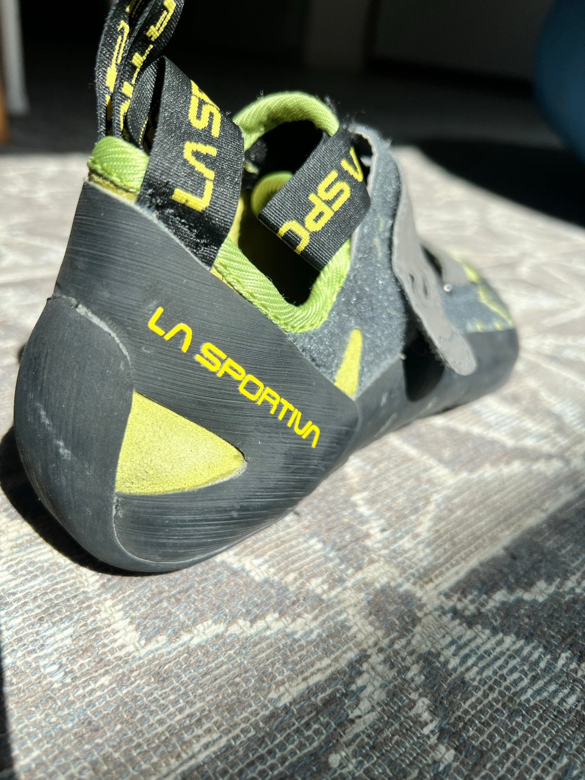 La Sportiva klimschoenen maat 41.5 (ook beschikbaar in 39), Sport en Fitness, Klimsport, Ophalen, Gebruikt, Klimsportschoenen