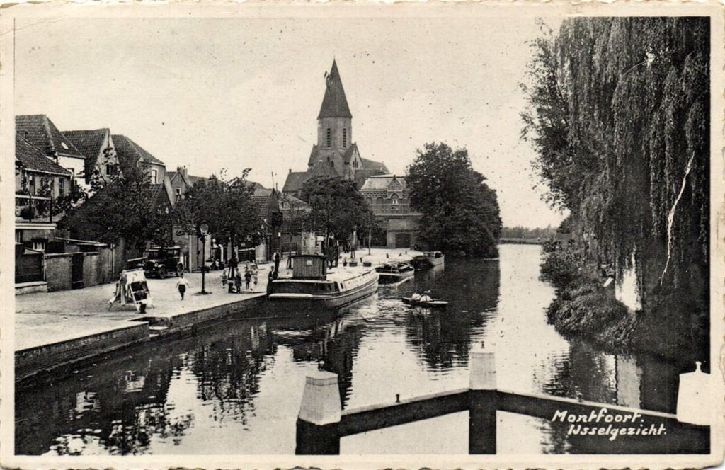 Montfoort. IJsselgezicht. - B-keus - 1958? gelopen, Verzamelen, Ansichtkaarten | Nederland, Ophalen of Verzenden, 1940 tot 1960