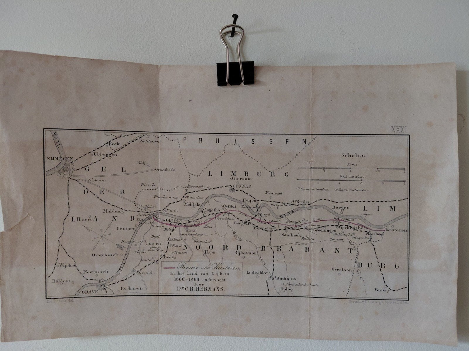 Oude kaart Romeinsche Heirbaan in het land van Cuyk 1864, Gelezen, Ophalen of Verzenden, Landkaart, 1800 tot 2000