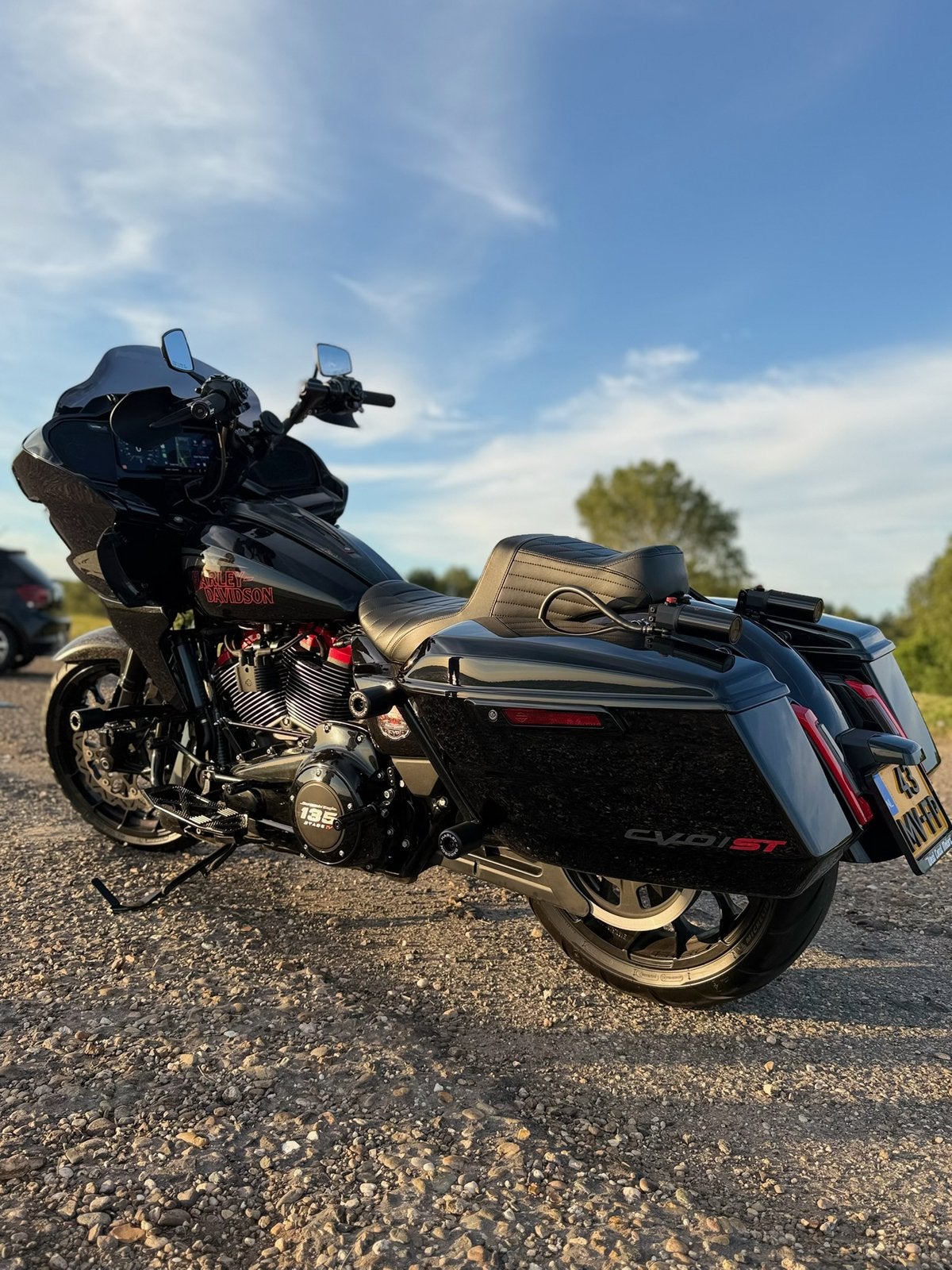 Harley-Davidson CVO Road Glide ST Anniversary (2024), 2 cilinders, Sportuitlaat, Toermotor, Gebruikt