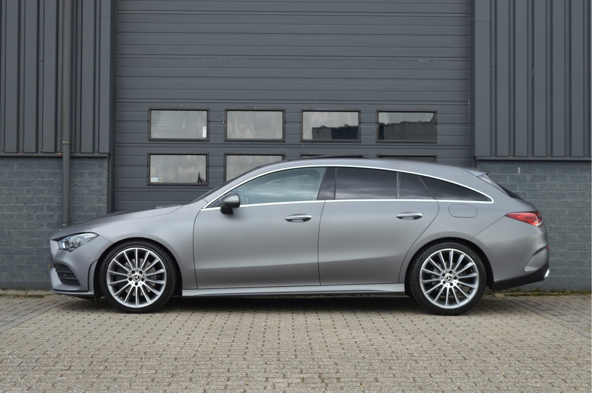 Mercedes-Benz CLA Shooting Brake 200 AMG Line | PANO | ACC |, CLA, 730 kg, Gebruikt, 4 cilinders
