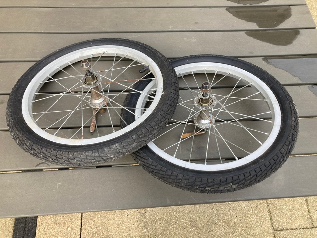 set bagagekar wielen 16 inch, Ophalen, Gebruikt, Kinderkar, Minder dan 20 kg