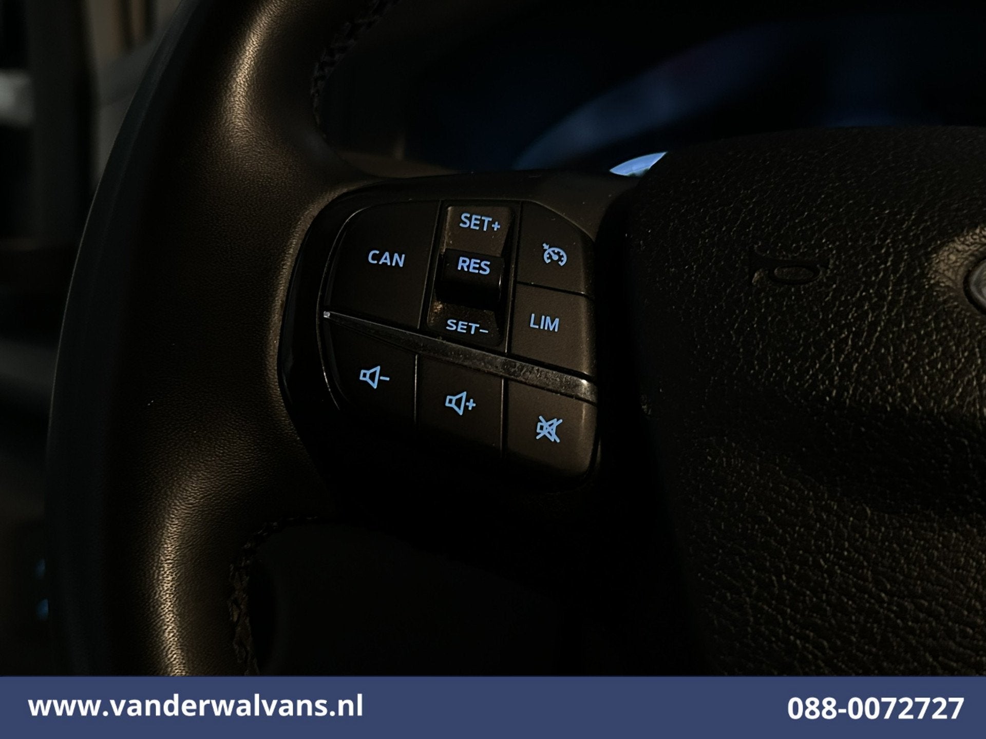 Ford Transit 2.0 TDCI L4H3 Euro6 Airco | Cruisecontrol | Ver, Auto's, 4 cilinders, Wit, 10 km/l, Bedrijf