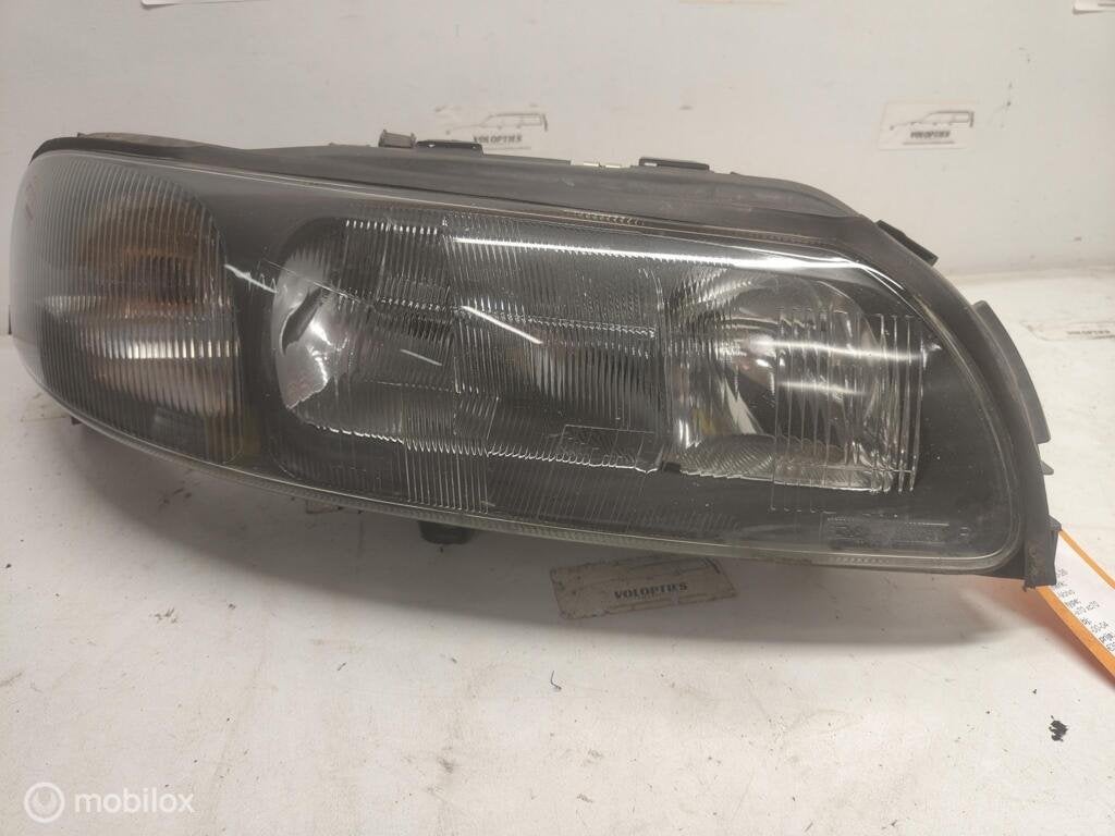 Koplamp rechts Volvo V70, XC70 ('00-'04), Gebruikt, Ophalen of Verzenden, Volvo, Volvo