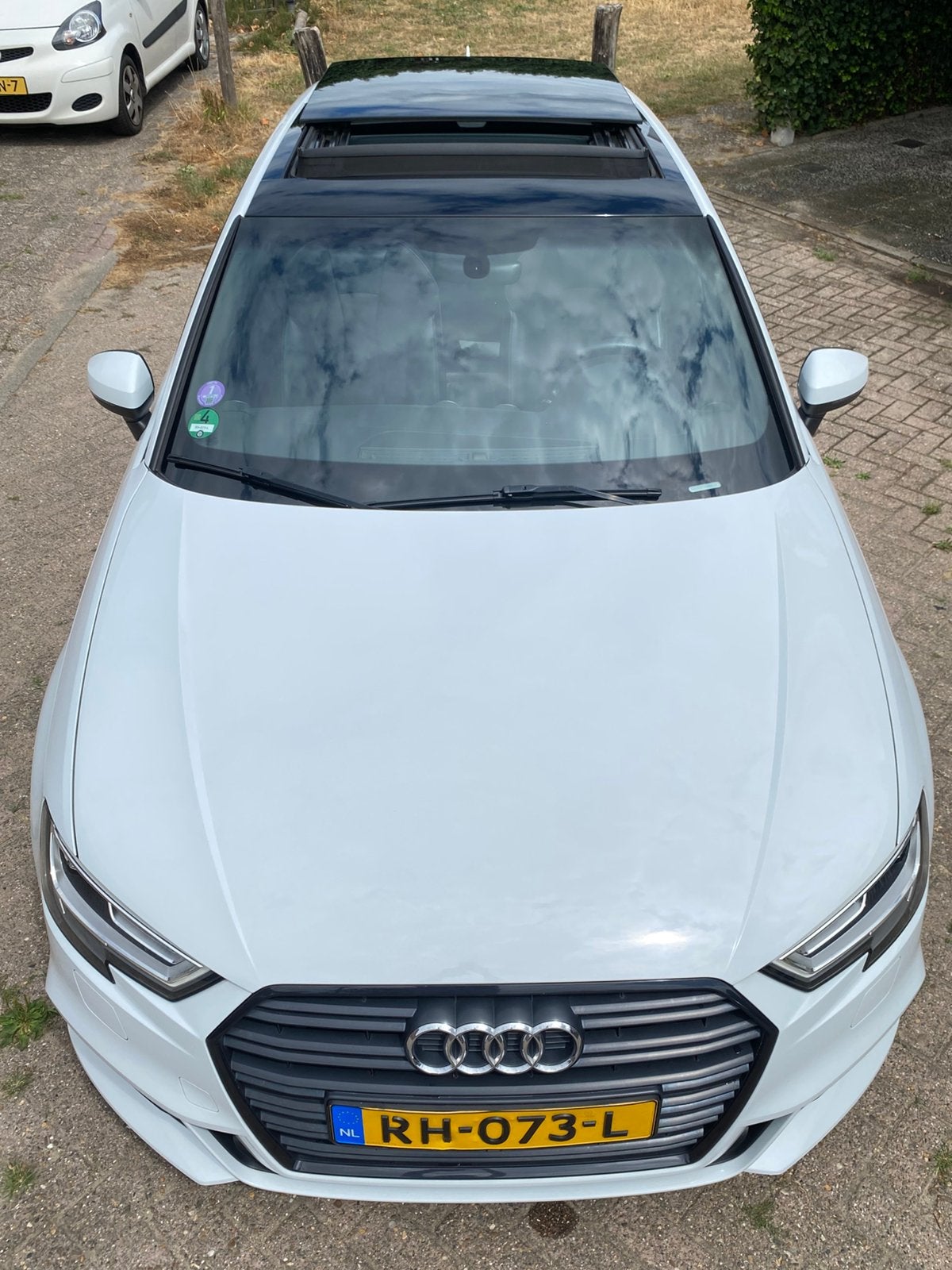 2017 Audi A3 Sportback S-Line Pano 1.0L / at 108.000km, Auto's, Audi, 620 kg, Wit, Origineel Nederlands, Handgeschakeld