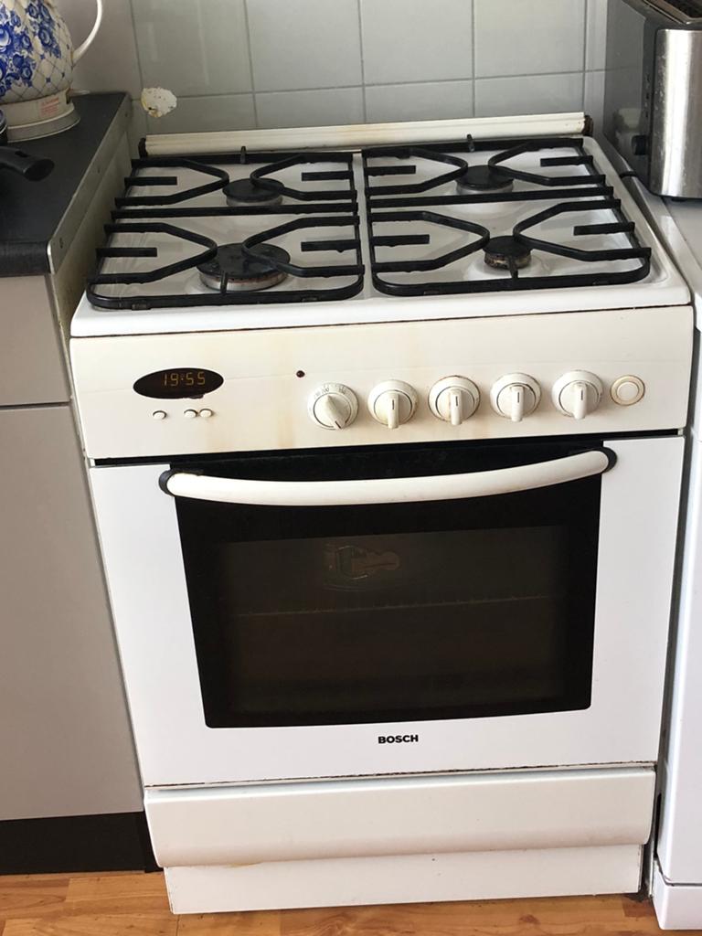 Te koop BOSCH gasfornuis, Gebruikt, Hete lucht, 60 cm of meer, Energieklasse A of zuiniger