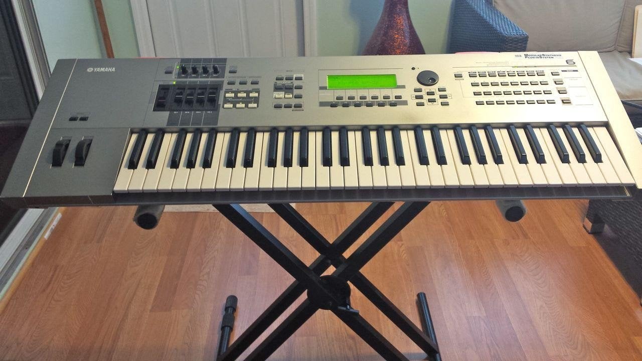 Yamaha Motif 6 Synthesizer Workstation - Goede Staat, Ophalen, 61 toetsen, Gebruikt, Midi-aansluiting