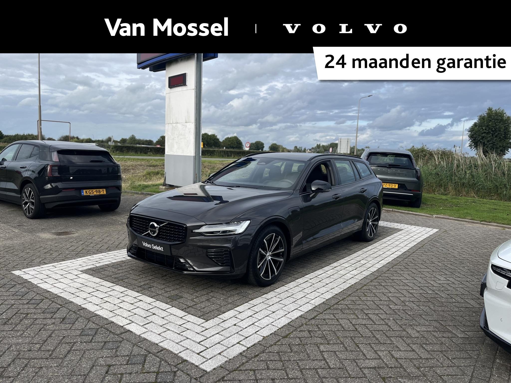 Volvo V60 T6 Plug-in hybrid AWD Plus Dark | Trekhaak | Apple