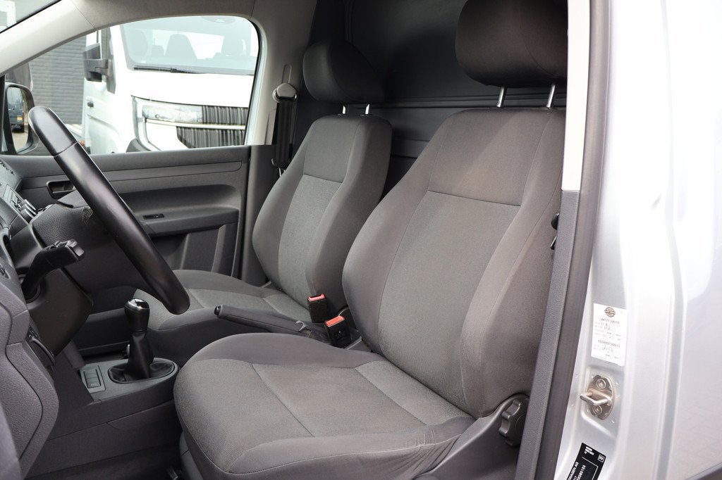 Volkswagen Caddy 1.6 TDI 102pk Airco Navigatie BTW/BPM Vrij, Voorwielaandrijving, Euro 5, Stof, Gebruikt