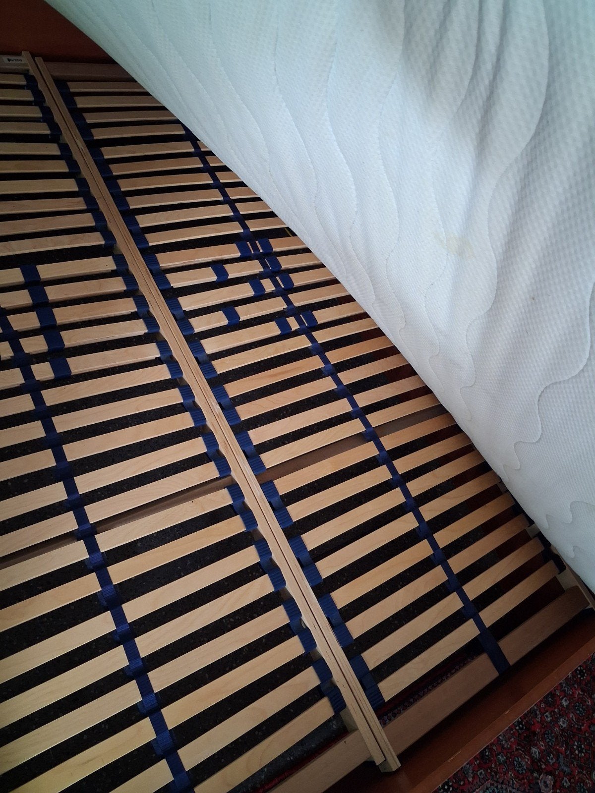 Gratis 2 persoons bed met goede matras, Huis en Inrichting, Slaapkamer | Matrassen en Bedbodems, Ophalen