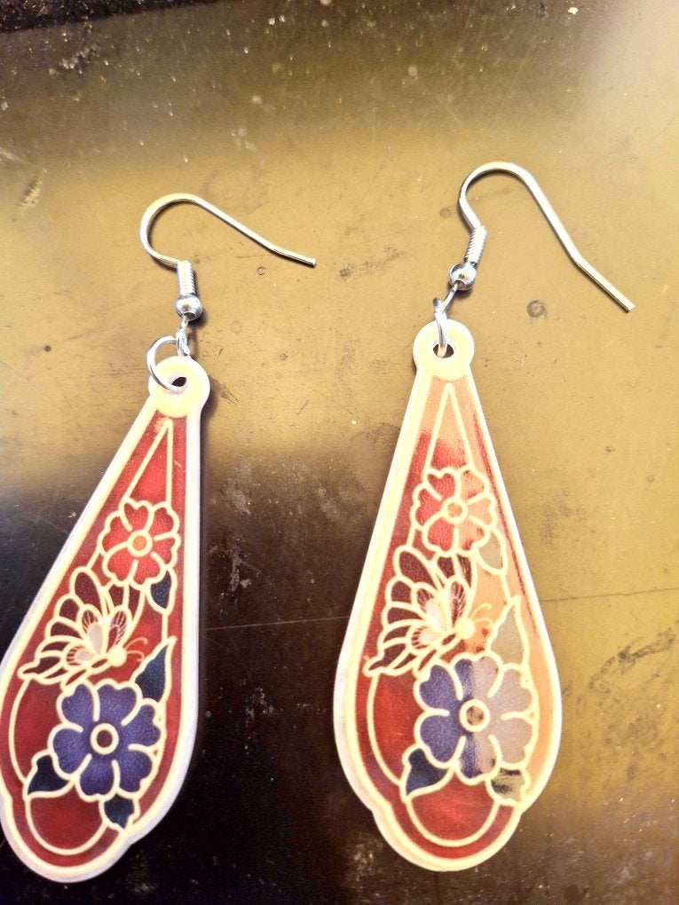 Acryl oorbellen rode cloisonne stijl., Overige materialen, Hangers, Nieuw, Ophalen of Verzenden