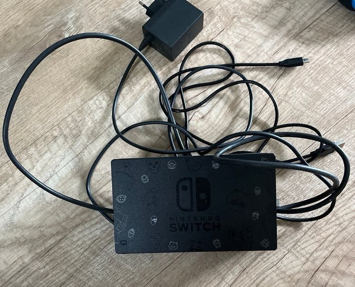 Foto 6 van Nintendo Switch 2020 - (HAC-001-01) 11 games en extra's