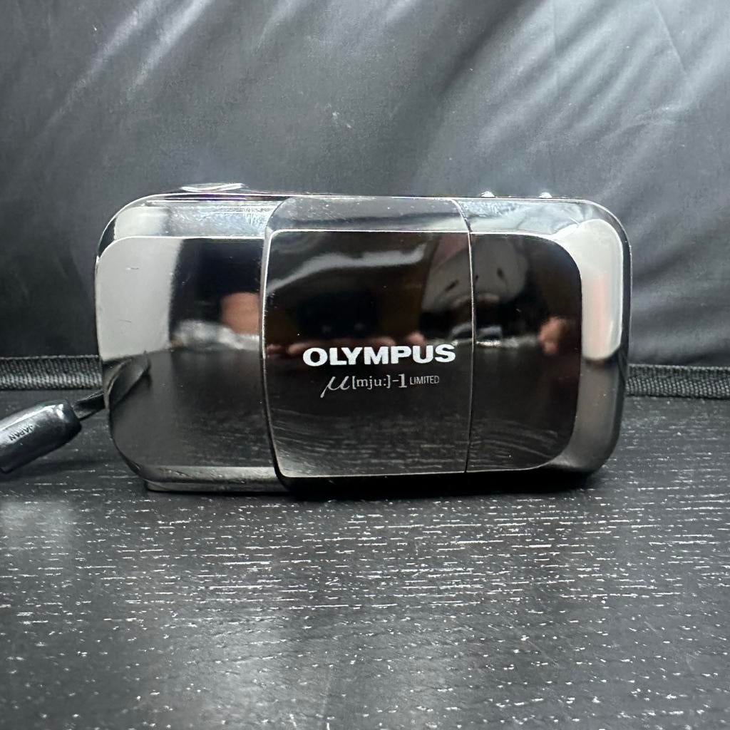 Olympus µ[mju:]-1 Limited Chrome Silver 35mm Camera, Audio, Tv en Foto, Fotocamera's Analoog, F, Compact, Ophalen of Verzenden