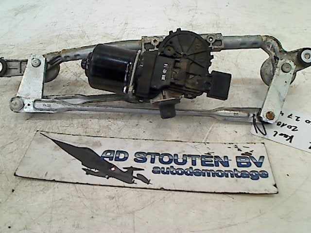 Ruitenwisser Mech + Motor Opel Karl 2019 95391359, Gebruikt, Bahnhofsplatz, Rüsselsheim am Main 65423, , Duitsland, Opel, Opel Automobile GmbH